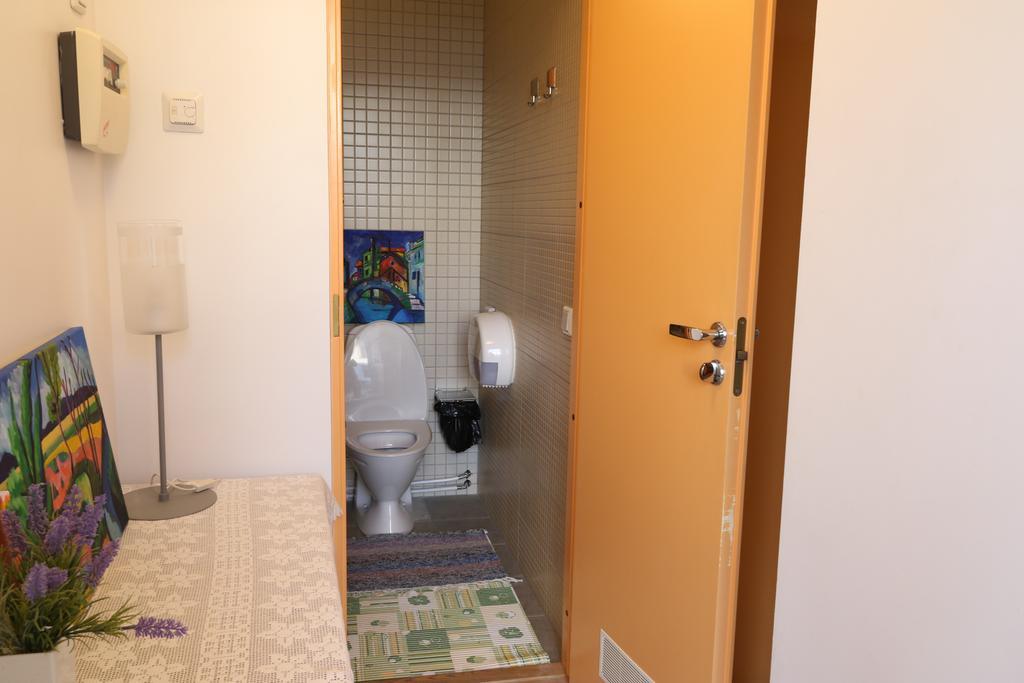 Villa Meri Apartments パルヌ エクステリア 写真